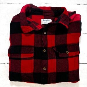 Old Navy Red and Black Plaid Flannel Shirt